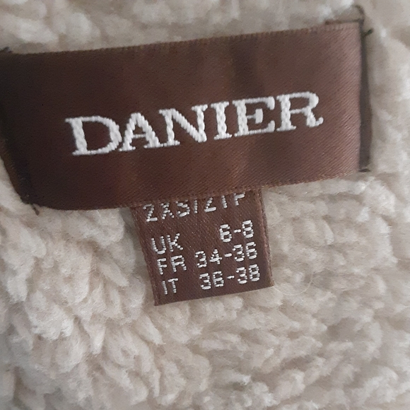 DANIER- Genuine Brown Leather Jacket-2xs But Fits like Regular Womens Size Small - Picture 7 of 8